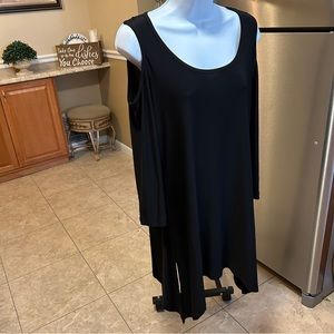 Women’s dress cold shoulder